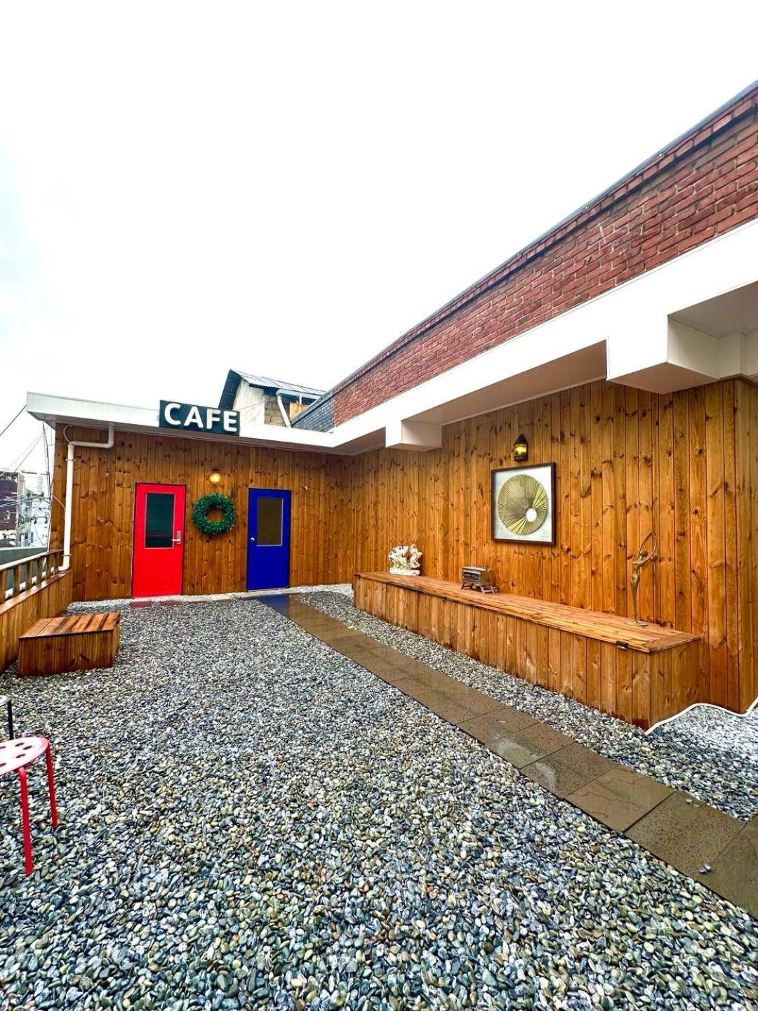 R Guesthouse Jongmyo Сеул Экстерьер фото