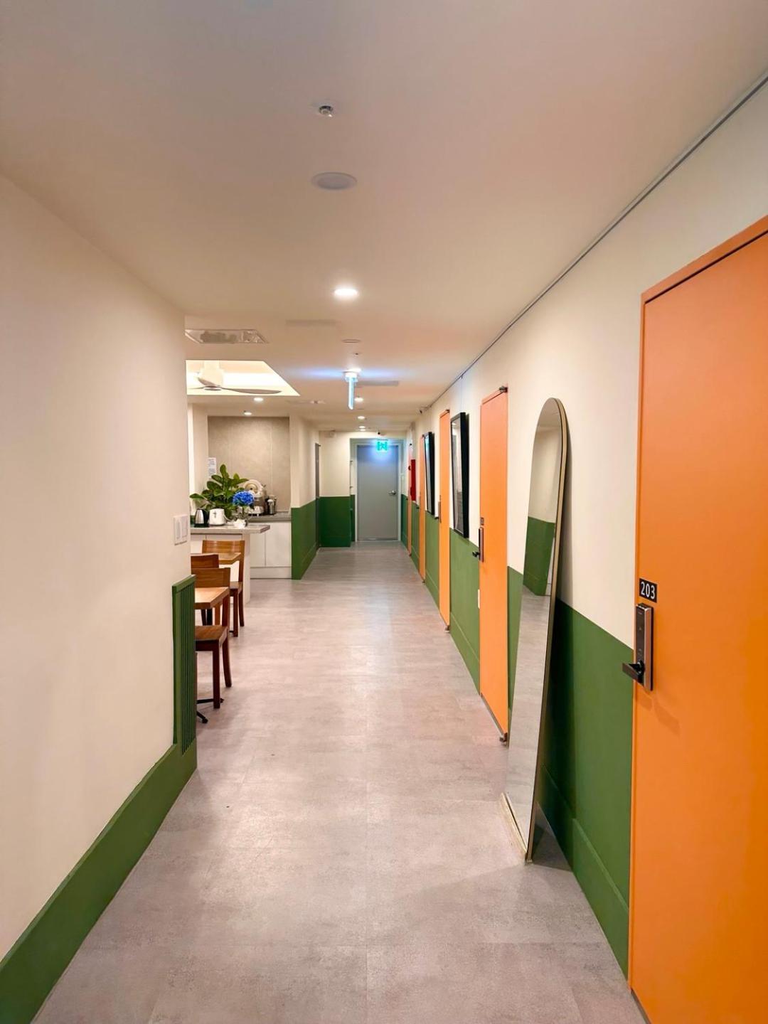 R Guesthouse Jongmyo Сеул Экстерьер фото